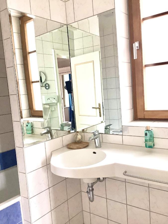 ברג אם סטרנברגר סי Strandhotel Berg מראה חיצוני תמונה